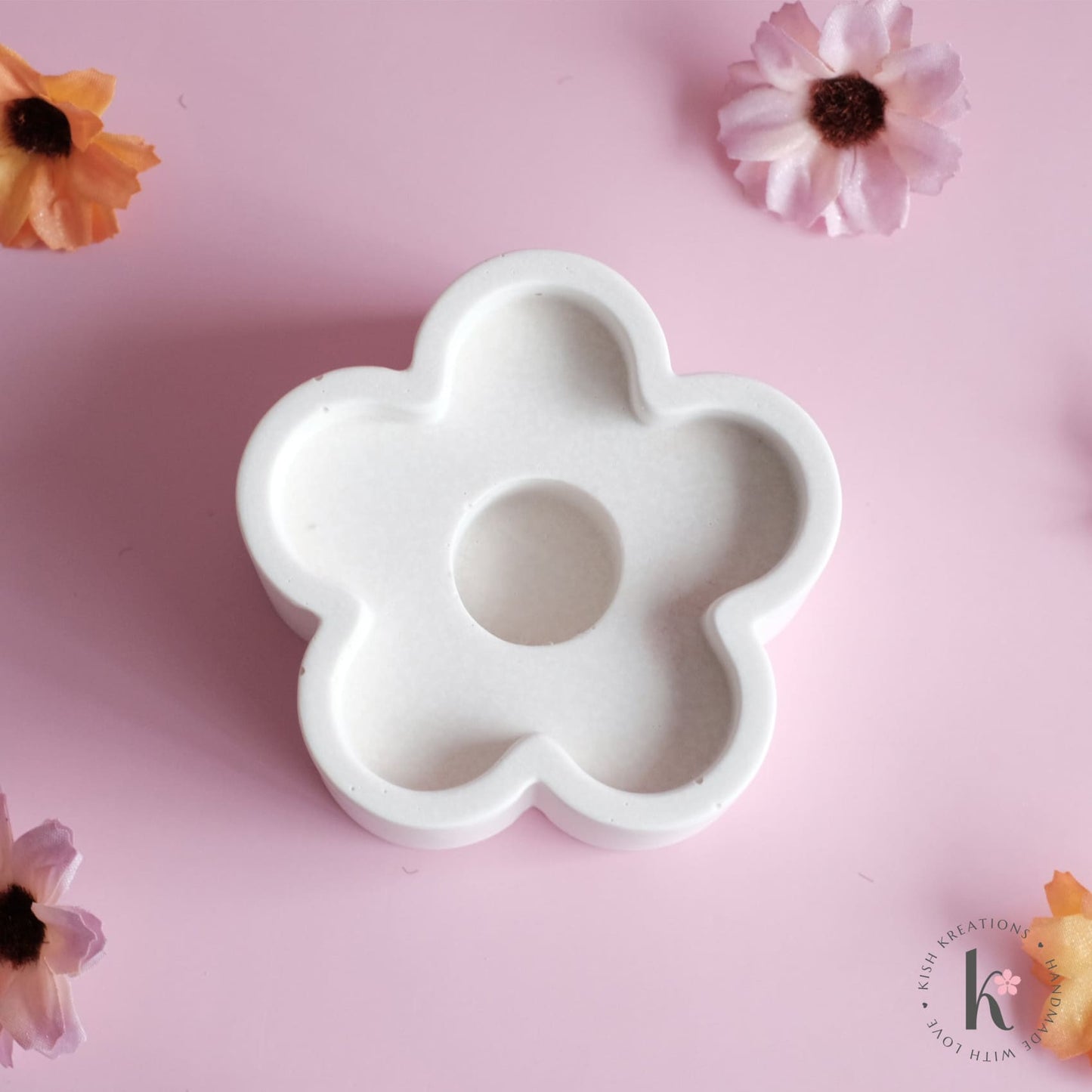 Flower Candle Holder | Plain Design - Kish Kreations - Candle Holders, Homewares - flower-candle-holder-plain-design