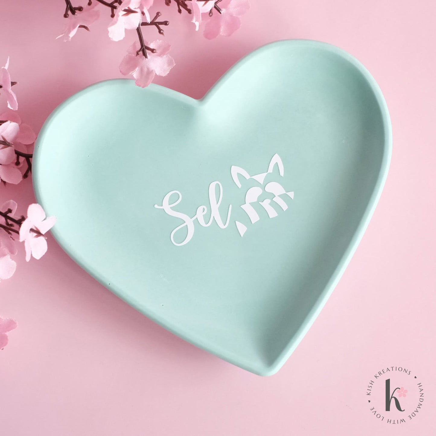 Heart Ring Dish | Custom | Plain Design - Kish Kreations - Birthday Gift for her Australia, Heart Ring Dishes, Heart Shaped Gifts, Homewares, Personalised Ring Dish Australia, trinket dish, Trinket Trays, Wedding - heart-ring-dish-your-name-plain-design