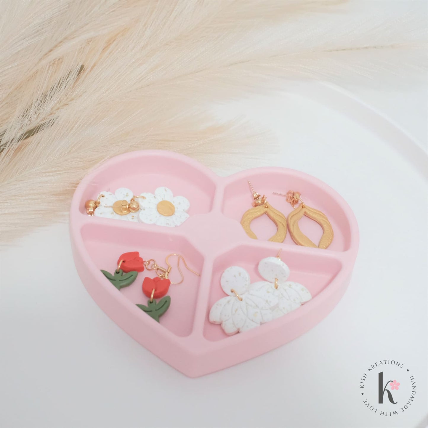 Heart Multi-compartment Tray | Plain Design - Kish Kreations - Blossom Dish, Flower Dish, Homewares, Jewellery Dish, Jewellery Tray, Personalised Ring Dish Australia, Personalised Tray, trinket dish, Trinket Trays - heart-multi-compartment-tray-plain-design