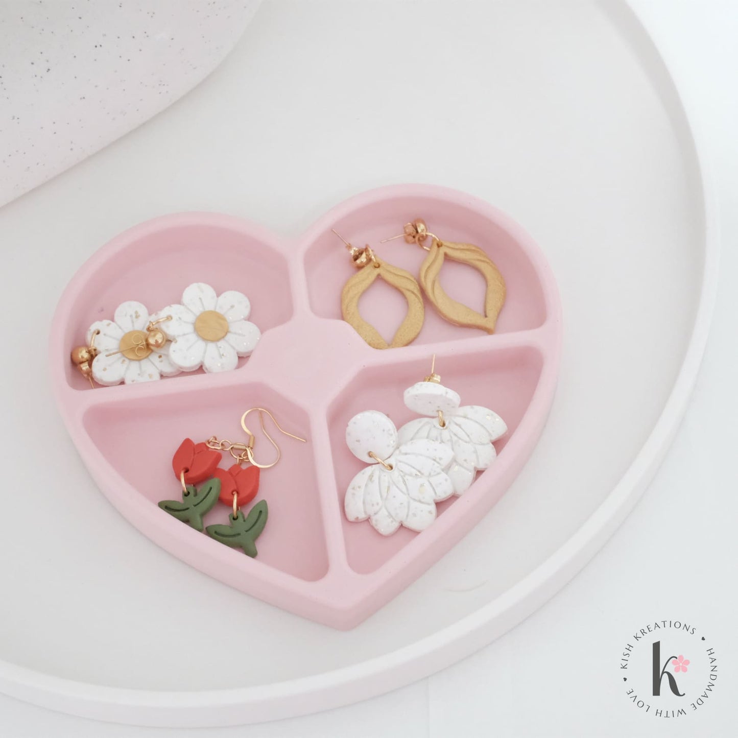 Heart Multi-compartment Tray | Plain Design - Kish Kreations - Blossom Dish, Flower Dish, Homewares, Jewellery Dish, Jewellery Tray, Personalised Ring Dish Australia, Personalised Tray, trinket dish, Trinket Trays - heart-multi-compartment-tray-plain-design