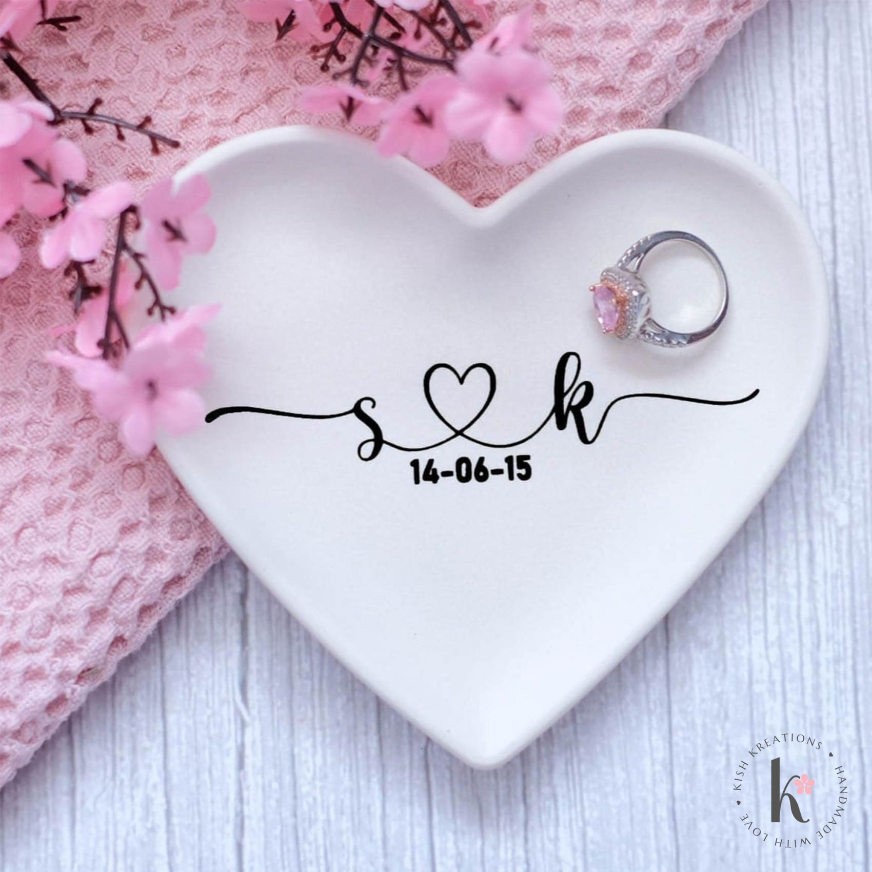 Mini Heart Ring Dish / Heart Ring Holder – Love In The City Shop