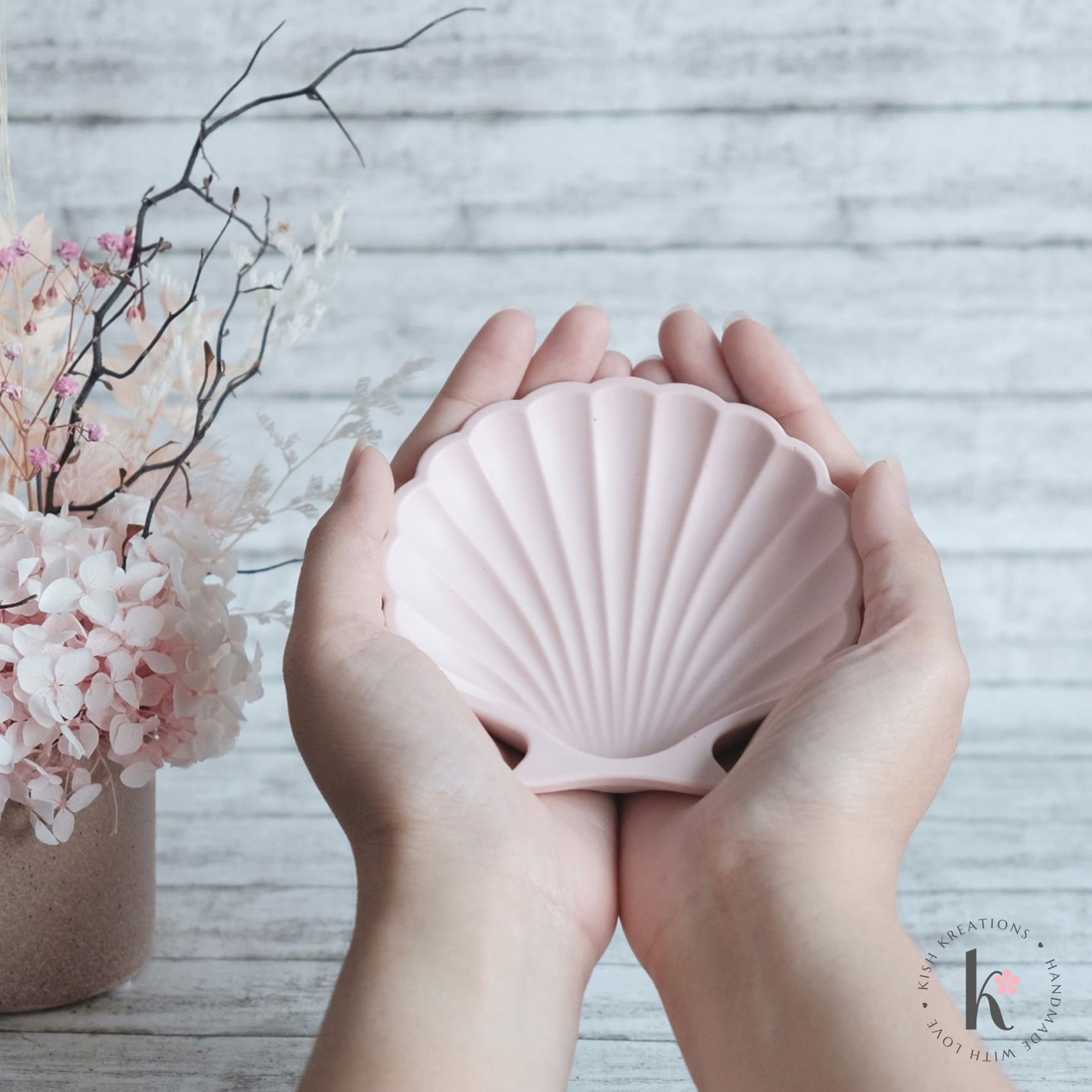 Shell Trinket Dish | Plain Design - Kish Kreations - Birthday Gifts, Coastal Decor Australia, Gifts under $15, Gifts under $20, Hamptons Decor Australia, Handmade Gifts in Australia, Homewares, Shell Dish, Trinket Trays - shell-trinket-dish