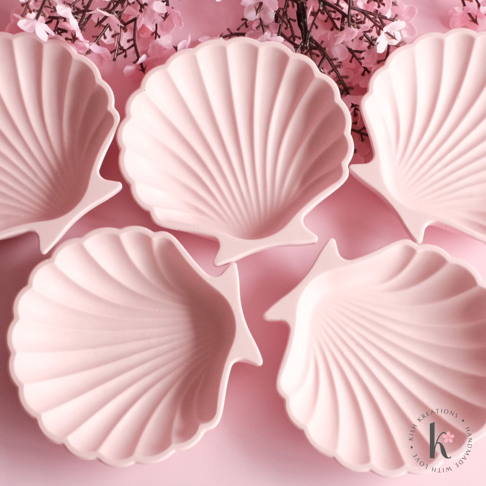 Shell Trinket Dish | Plain Design - Kish Kreations - Birthday Gifts, Coastal Decor Australia, Gifts under $15, Gifts under $20, Hamptons Decor Australia, Handmade Gifts in Australia, Homewares, Shell Dish, Trinket Trays - shell-trinket-dish