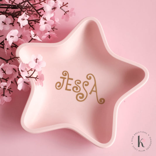 Star Trinket Bowl | Plain Design - Kish Kreations - Bedroom decor for kids, Homewares, Jesmonite Decor Star Tray, Star shaped decor for kids, Trinket Trays - star-trinket-bowl-plain-design